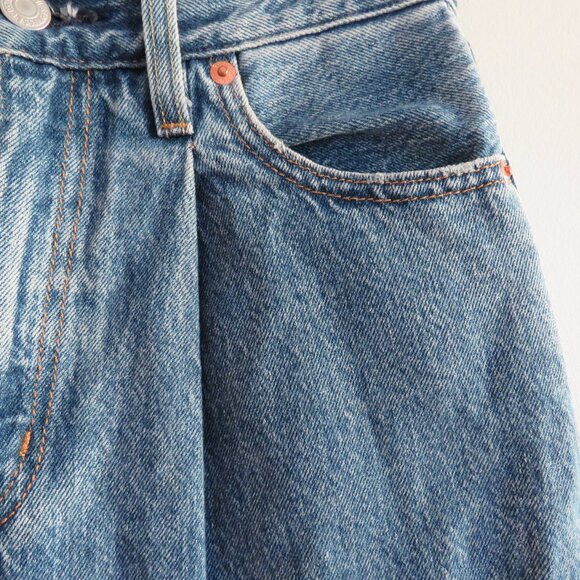 LEVI'S Ribcage Pleated Cropped Wide Leg Jeans in Now and Then Wash - Size US 24 - Picture 8 of 15